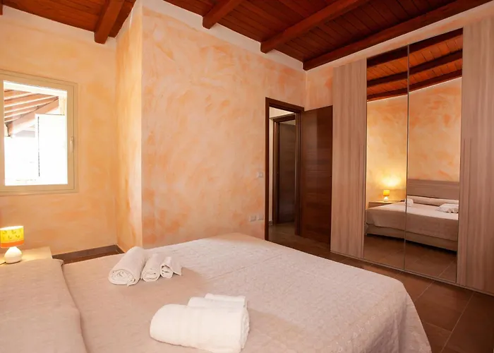 Immerso Nel Apartman San Teodoro